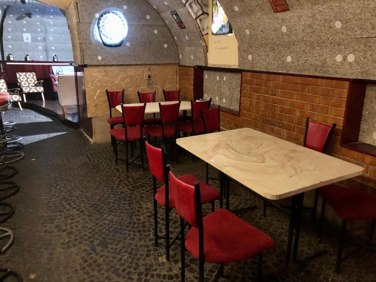 Whole Basement Former Pub 5 For Stag Do Budapest Eksteriør billede